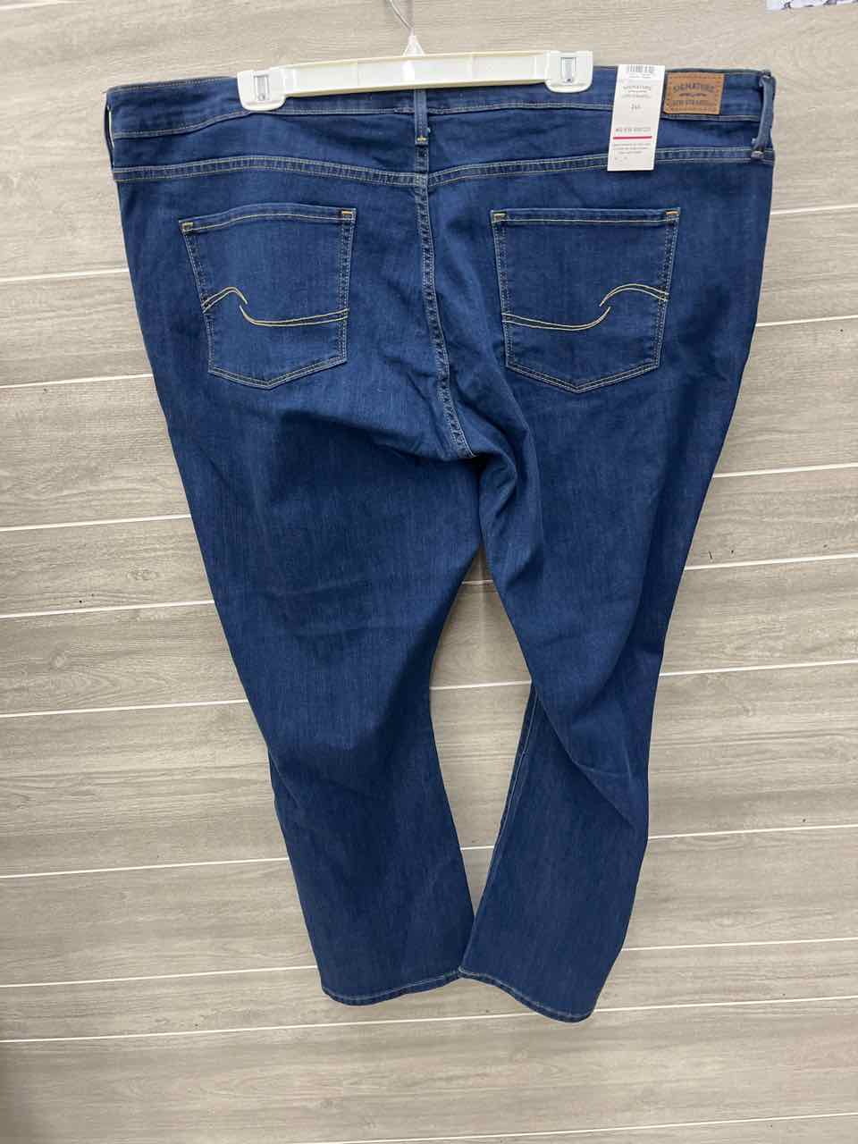 Levis Signature Size 26 Short Blue Plus Jeans