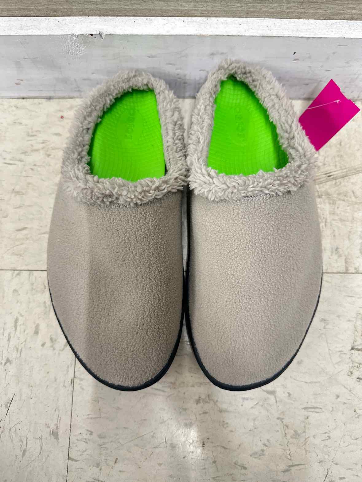 Oofos US Shoe Size 10 Men Shoes