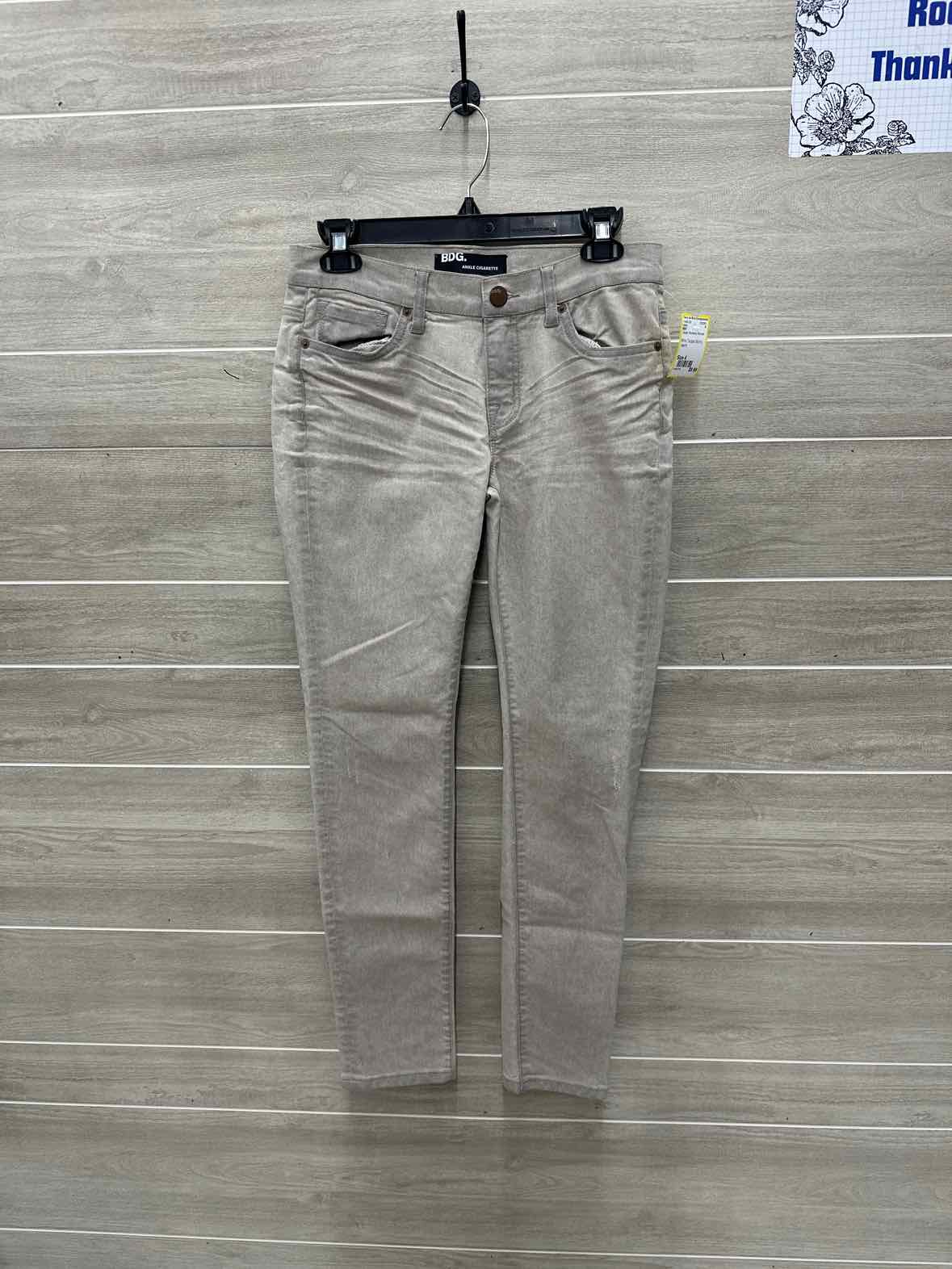 BDG Size 4 Taupe Womens Jeans