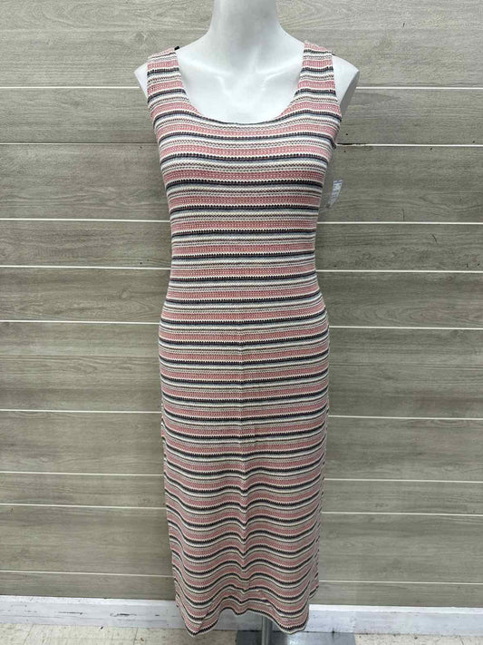 Size M Pink Womens Dress