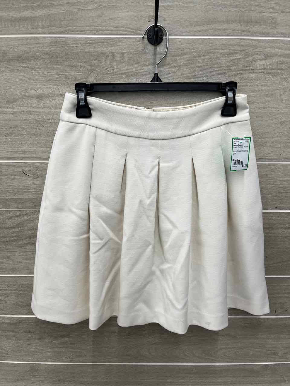 Banana Republic Size 0/2 Cream Womens Skirt