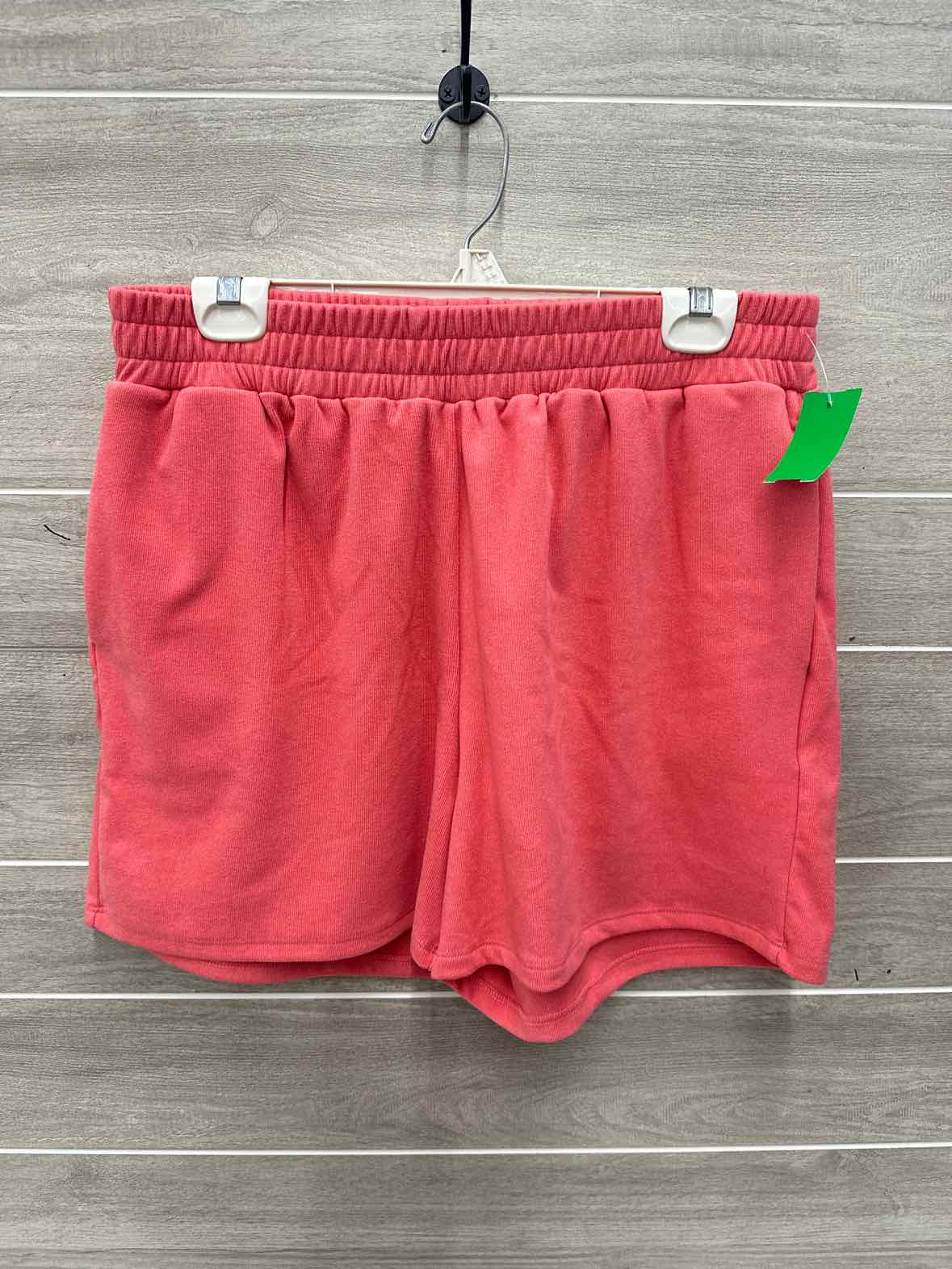 Coco + Carmen Size L/XL Coral Womens Shorts