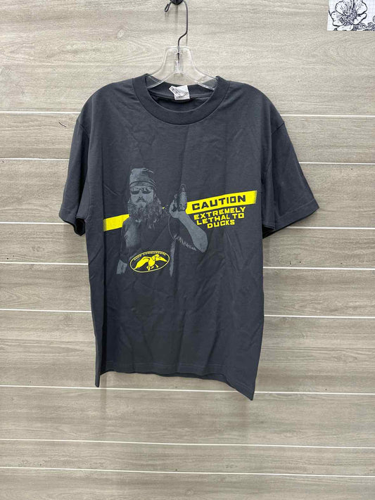 Size M Men Mens T-shirt