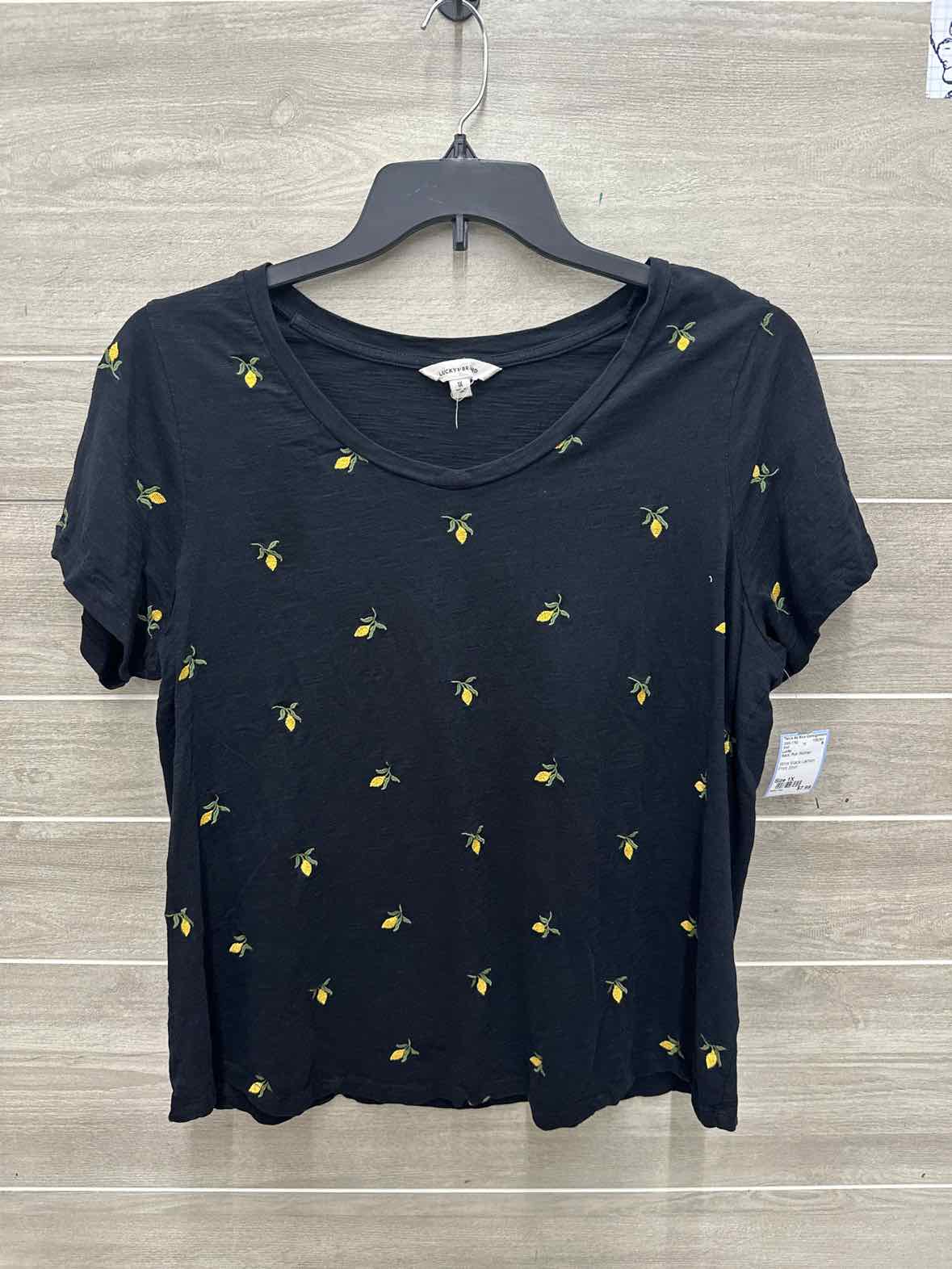 Lucky Size 1X Black Plus Shirt