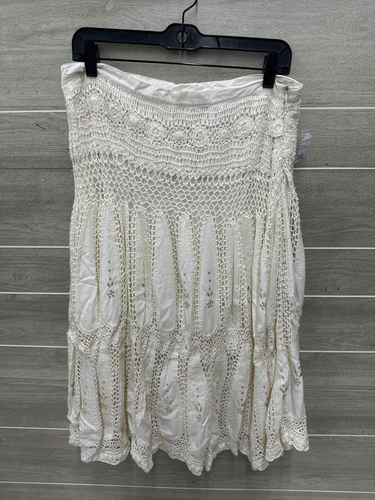 Size L/XL Cream Womens Skirt