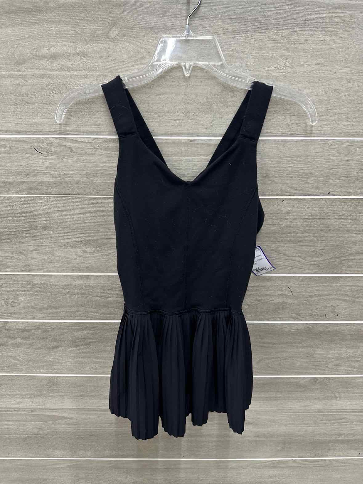 Lululemon Size 4 Black Womens Tank Top