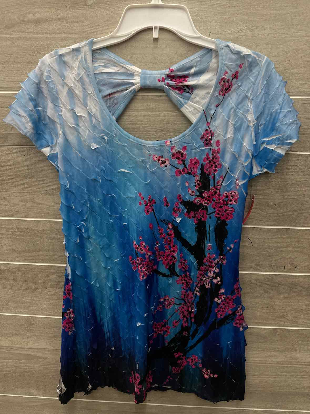 Size M Blue Womens Shirt