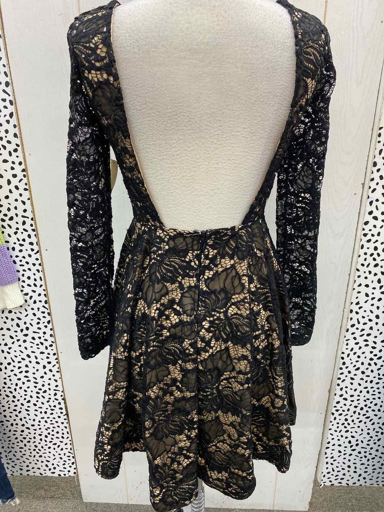 Black Junior Size 7 Dress