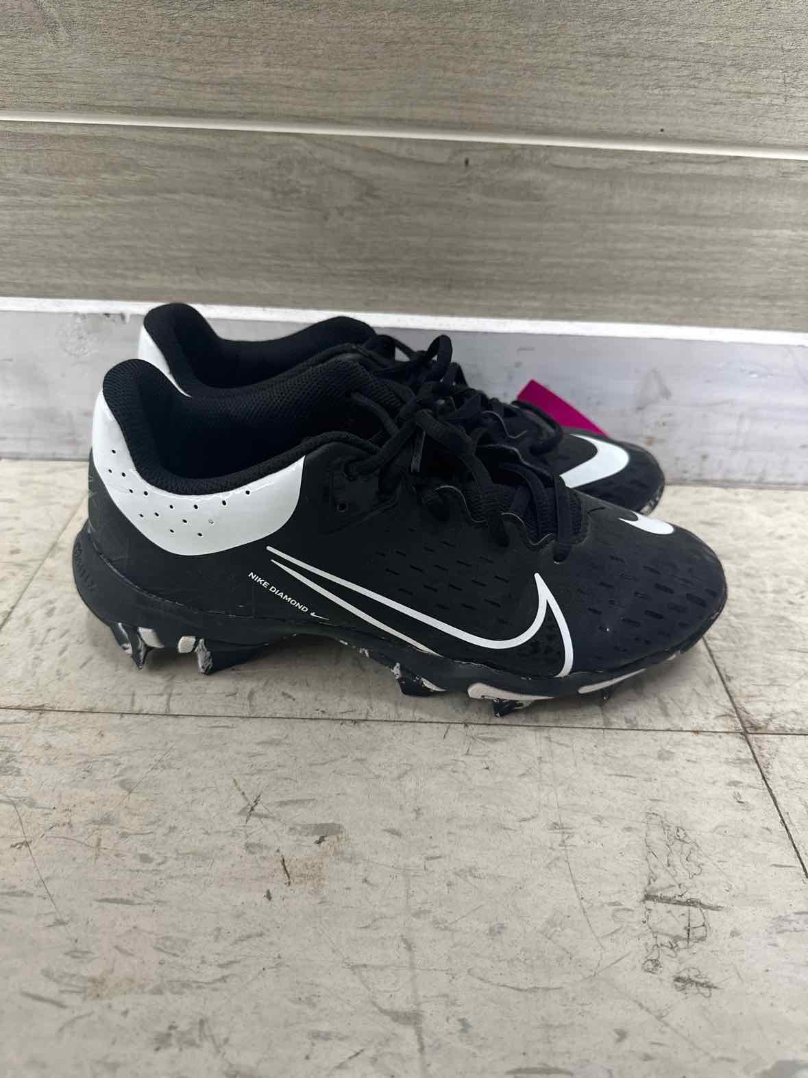 Nike Boys Size 6 Shoes/Boots