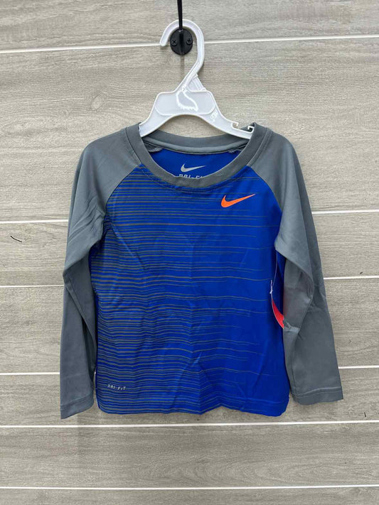 Nike Boys Size 4T Shirt