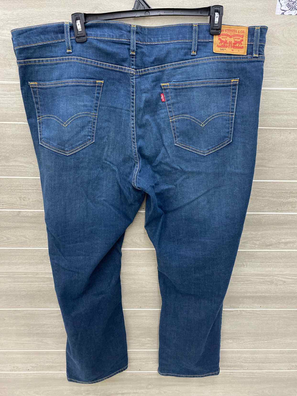 Levis Size 48/32 Mens Jeans
