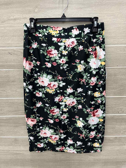 Black Womens Size 6/8 Skirt