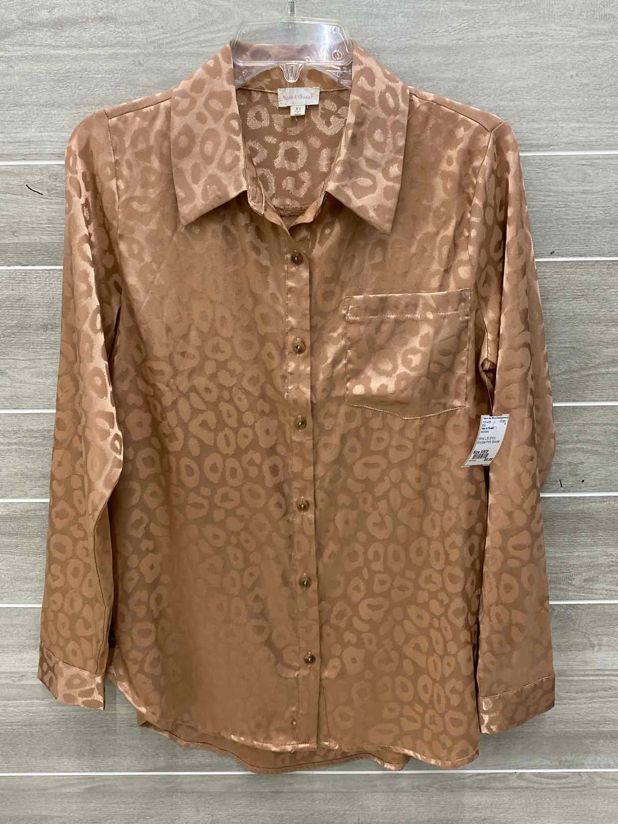 Hem & Thread Womens Size XS/S Shirt