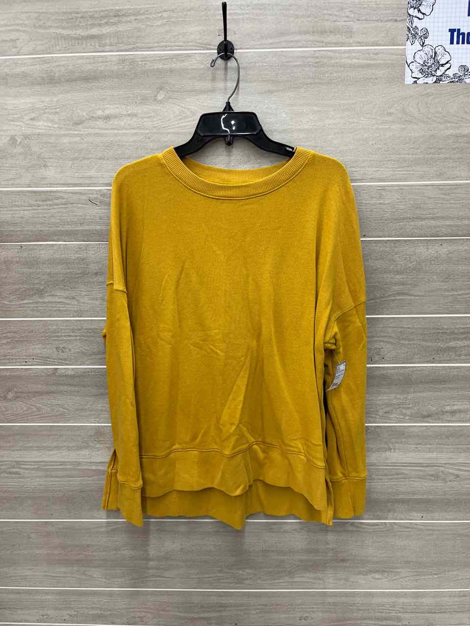 Time & Tru Size L Yellow Womens Sweatshirt