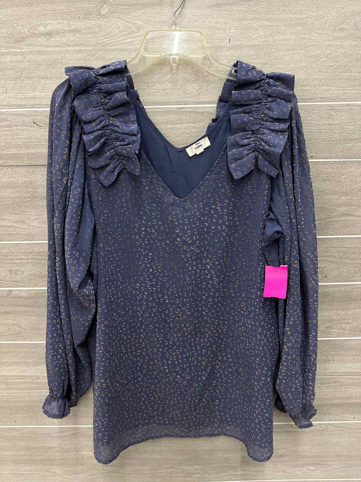 ENTRO Size XL Blue Womens Shirt