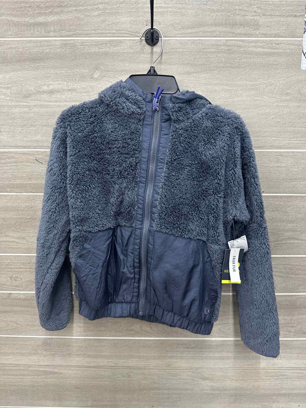 Xersion Girls Size 10/12 Sweater