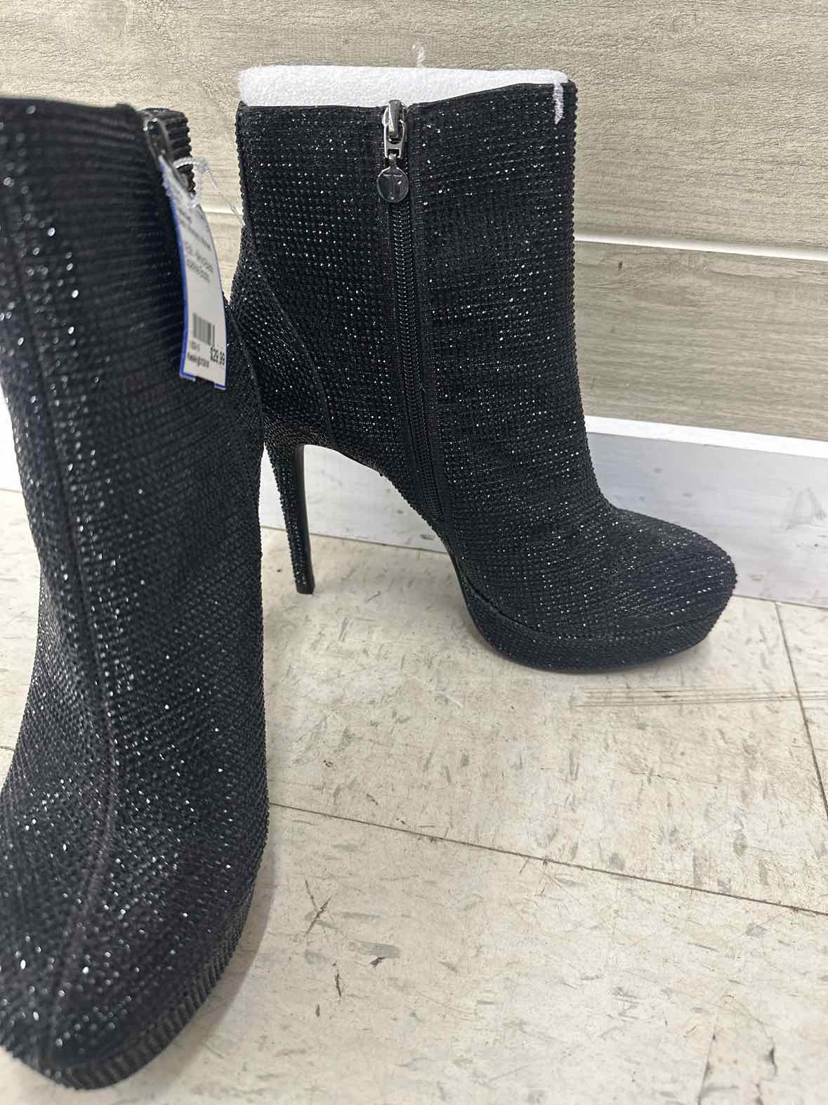 Thalia Sodi Black Womens Boots