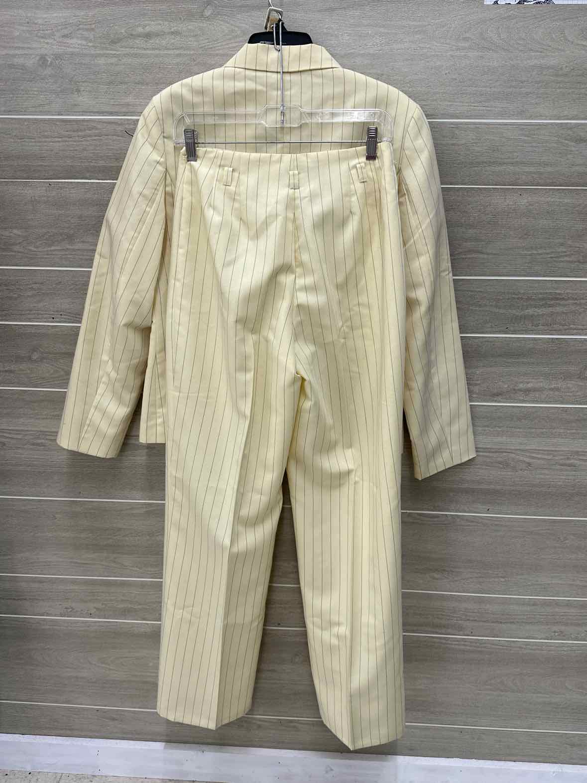 Yellow Womens Size 10 Pant Set