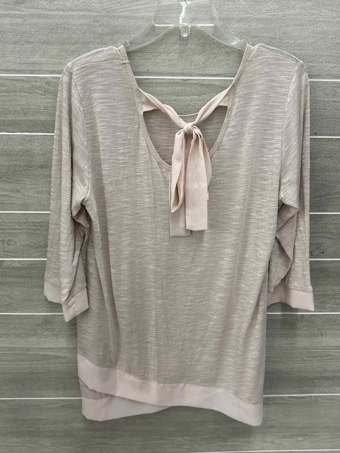 Simply Noelle Beige Womens Size L/XL Shirt