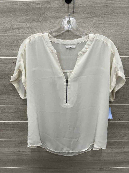 Maurices Size M Cream Womens Shirt