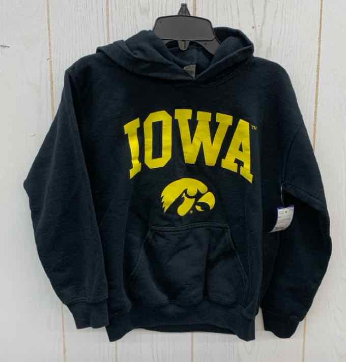 Boys Size 8 Sweatshirt