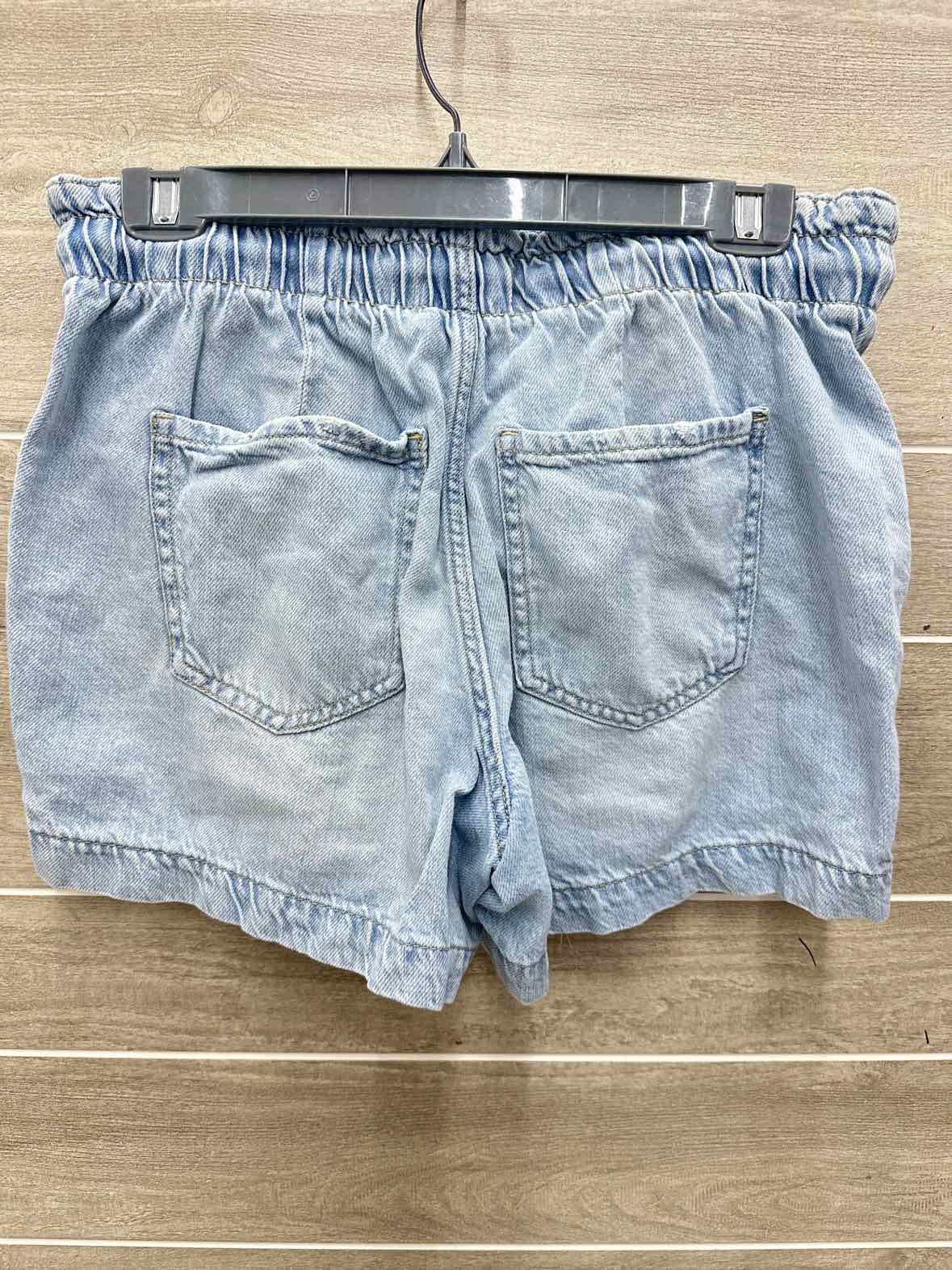 Maurices Size 6 Blue Womens Shorts