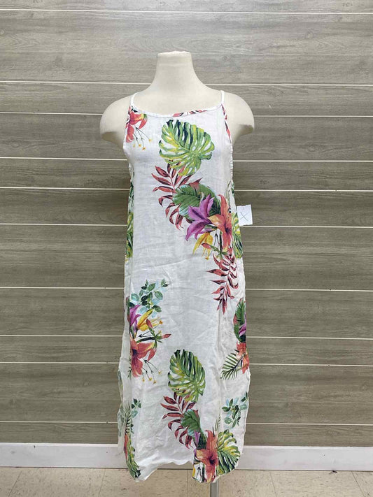 White Womens Size 8/10 Dress