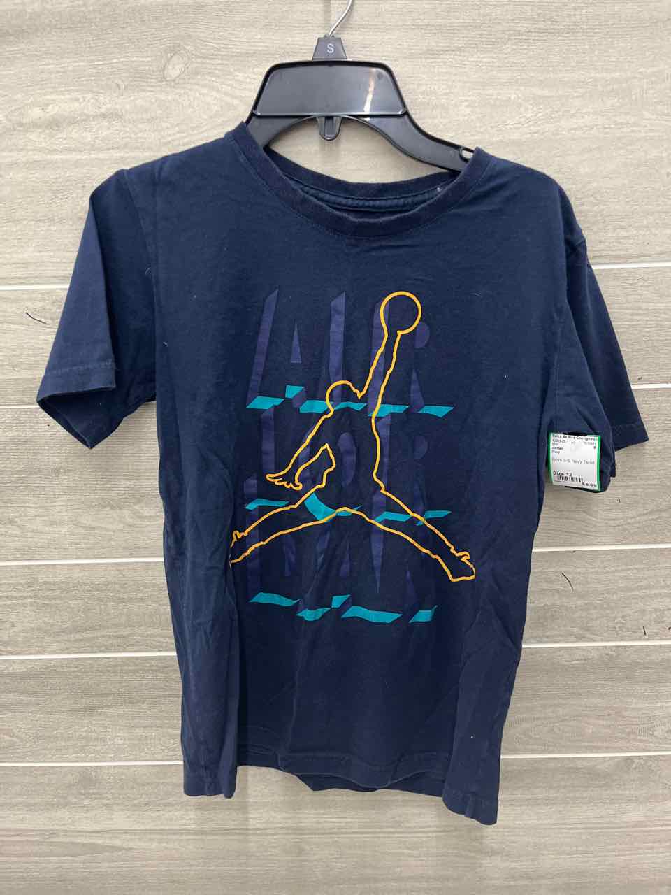 Jordan Boys Size 12 Shirt
