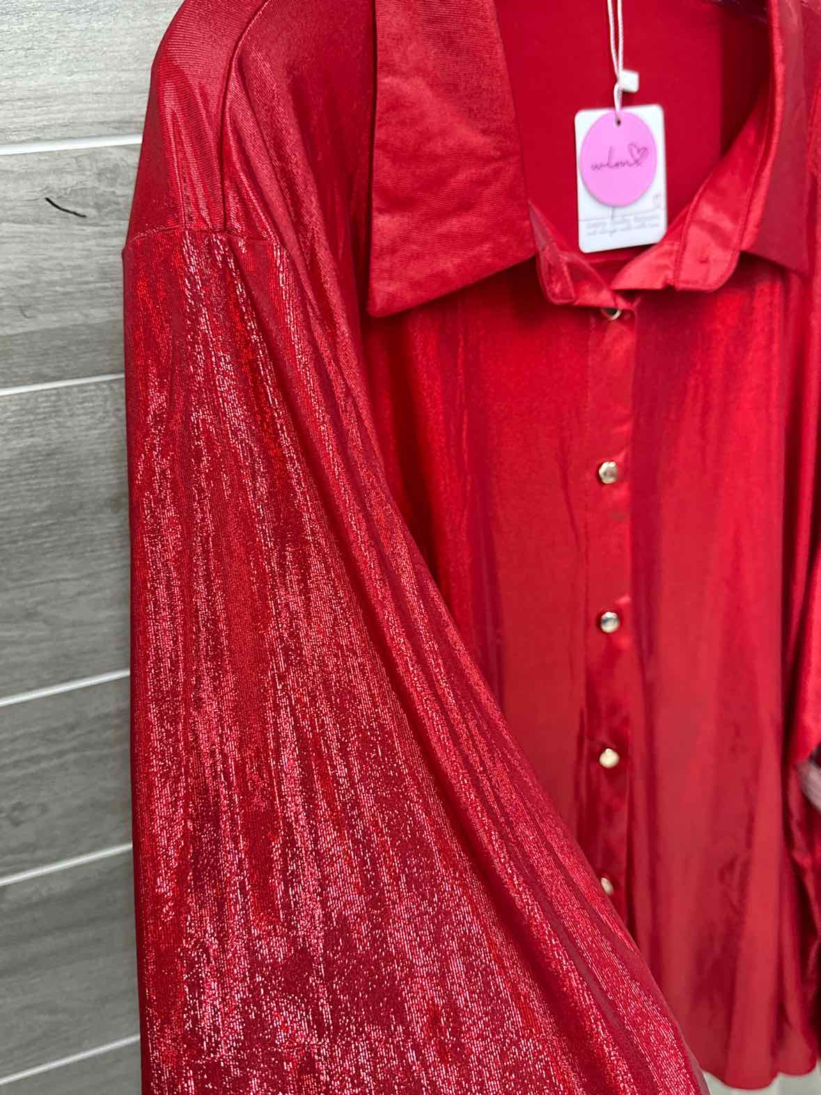 Red Womens Women Size 2X/3X Shirt