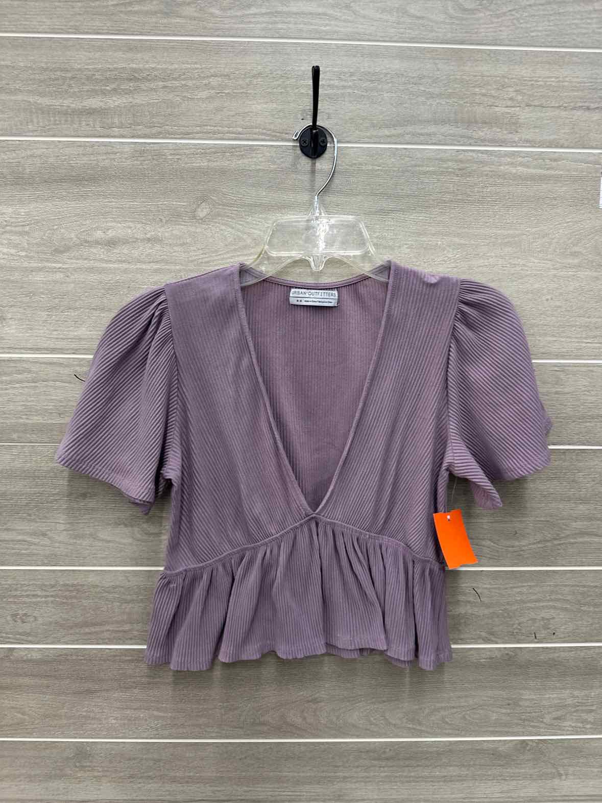 Urban Outfitters Size M Purple Junior Shirt
