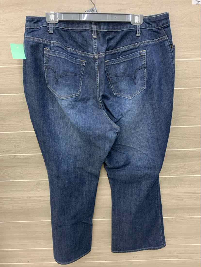 Fashion Bug Blue Womens Size 18P Jeans