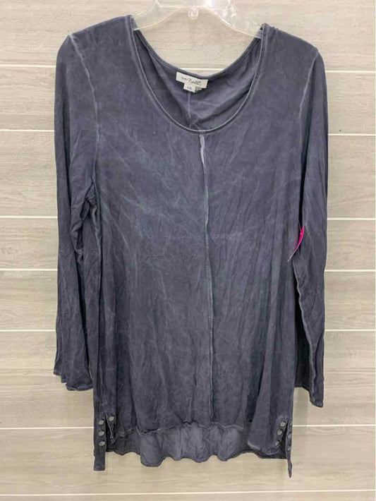 Simply Noelle Gray Womens Size L/XL Shirt