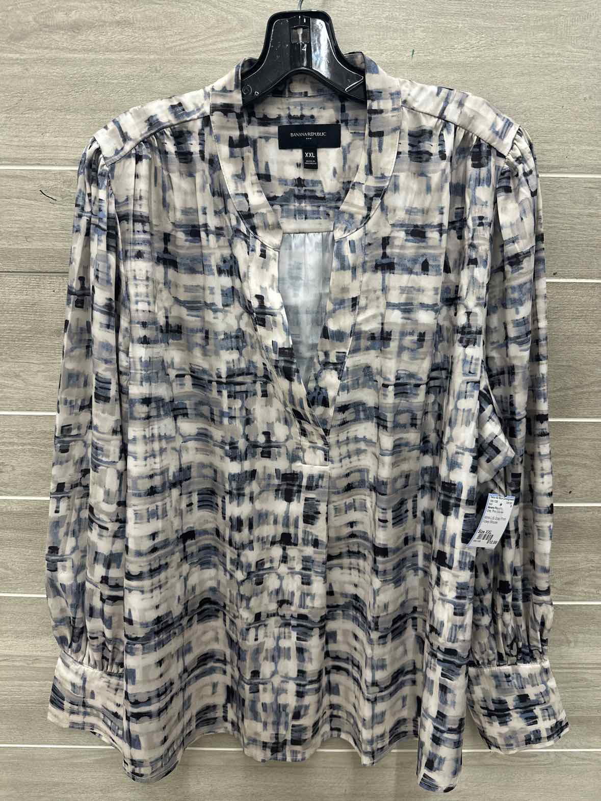 Banana Republic Size XXL Gray Plus Shirt