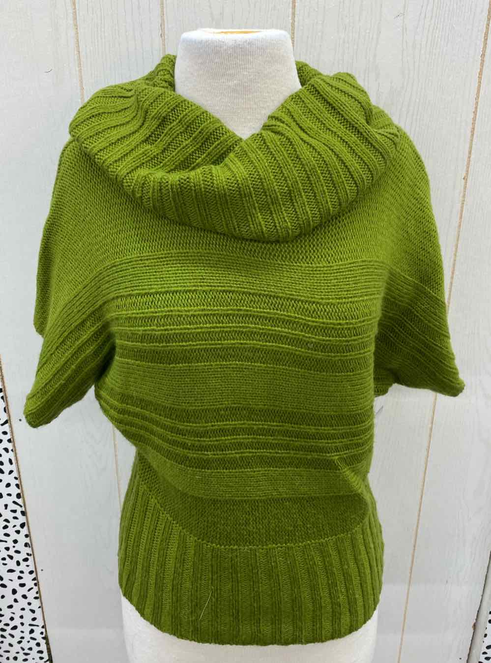 Maurices Green Womens Size Small Sweater