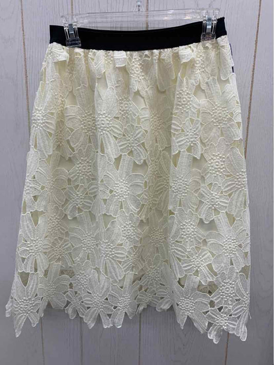 Love on a Hanger Cream Womens Size 6 Skirt