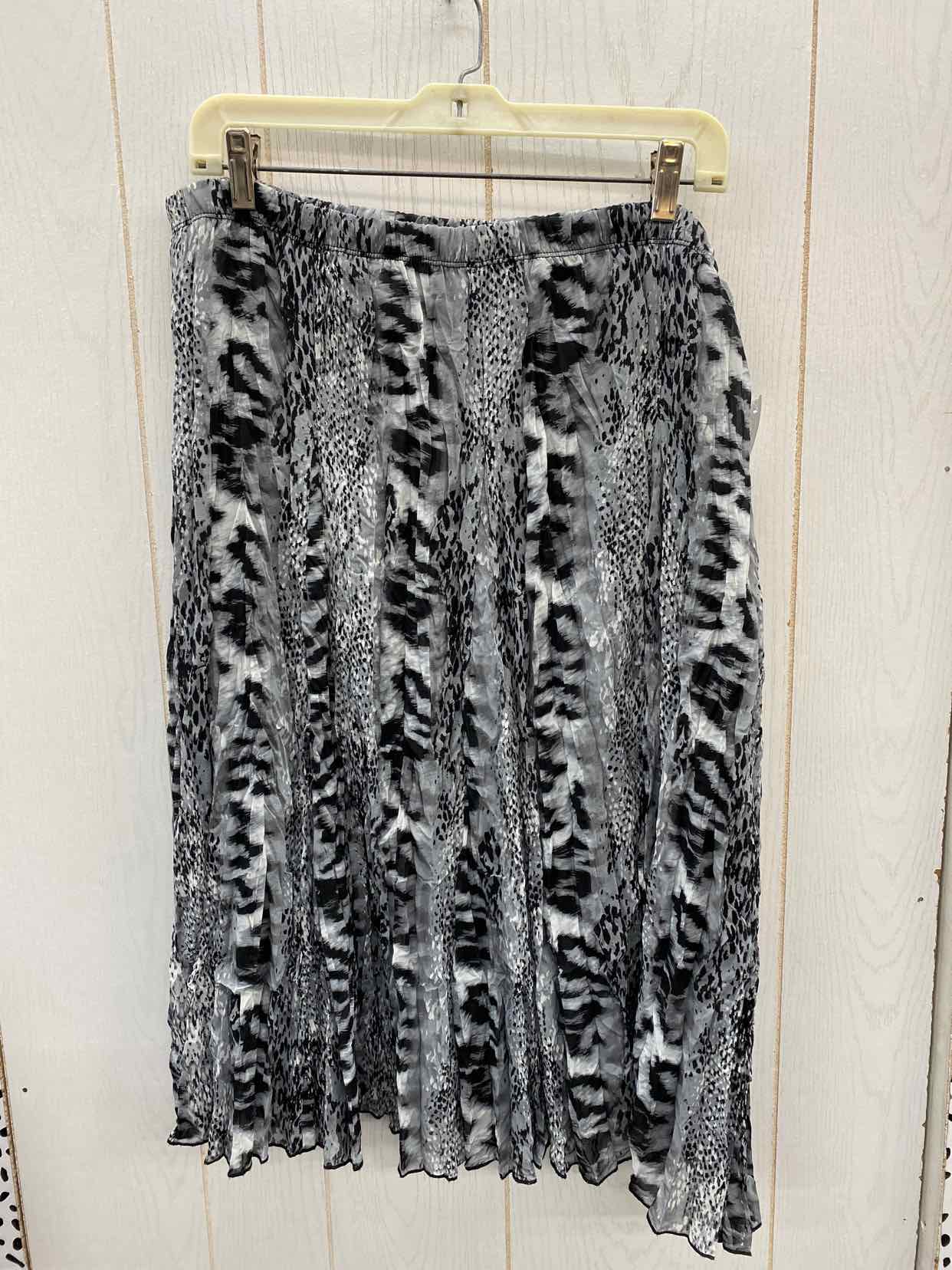 Gray Womens Size 12/14 Skirt