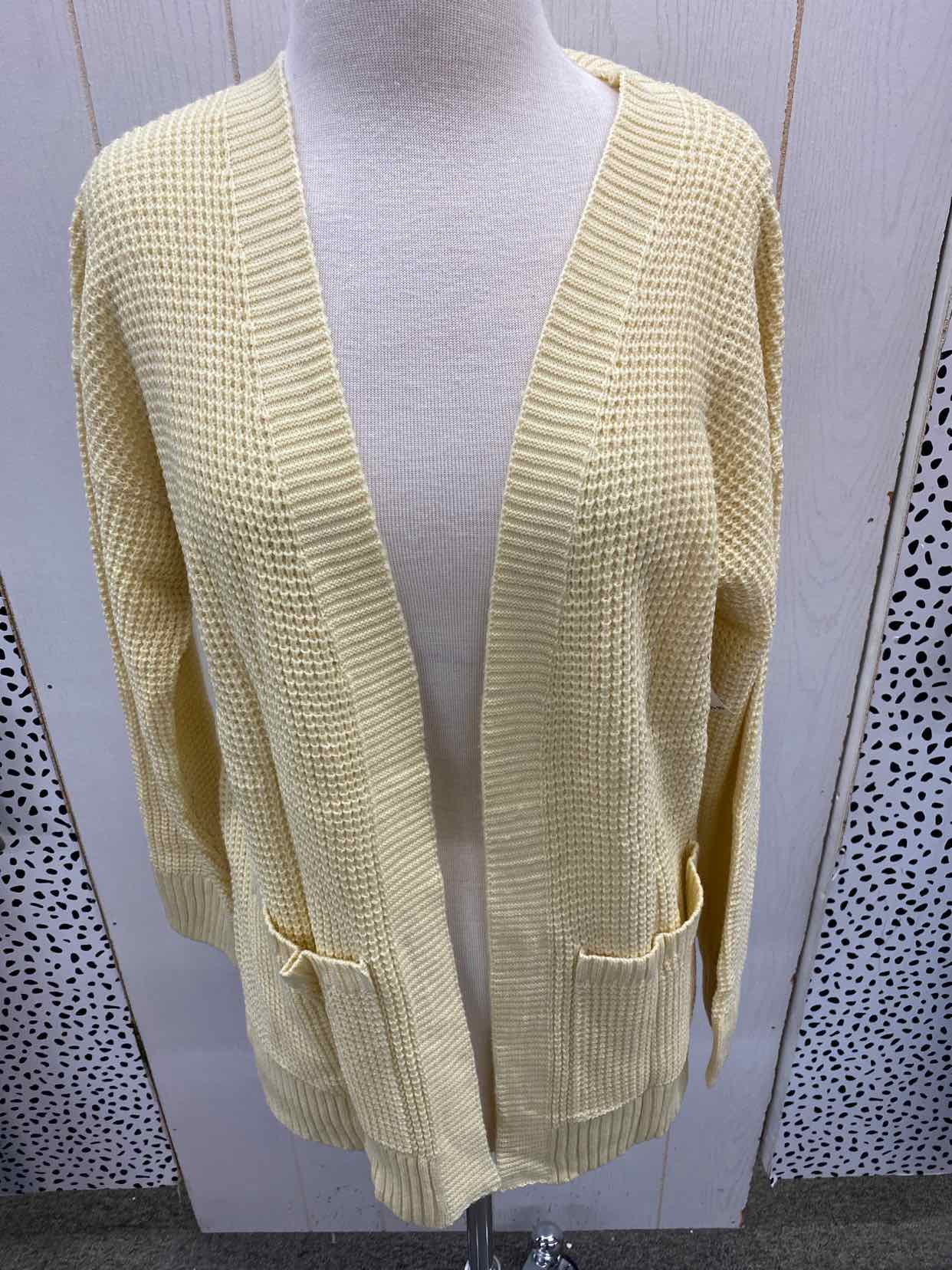 Cream Womens Size M Sweater