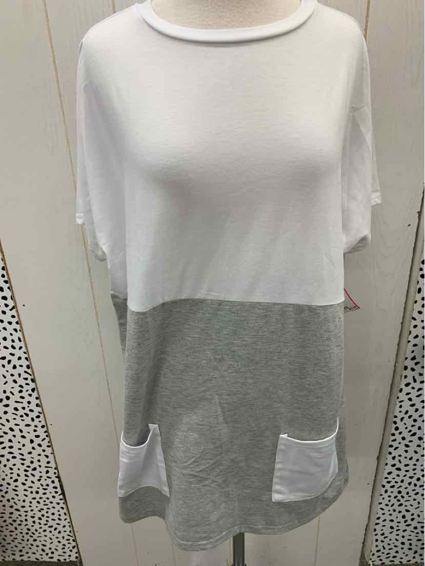 White Womens Size M Shirt