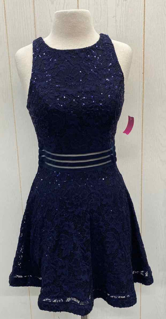 Speechless Navy Junior Size 7 Dress