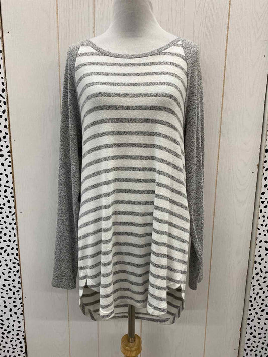 Old Navy Gray Womens Size M Shirt