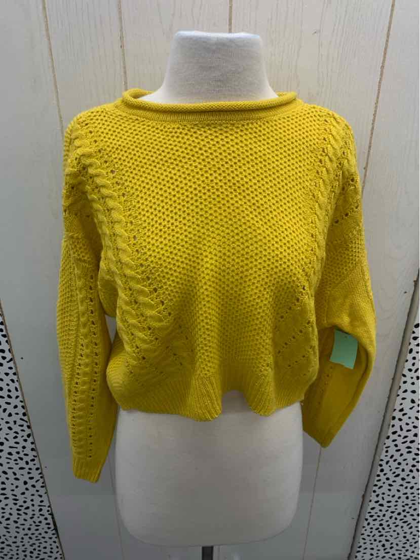 Charlotte Russe Yellow Junior Size Small Sweater